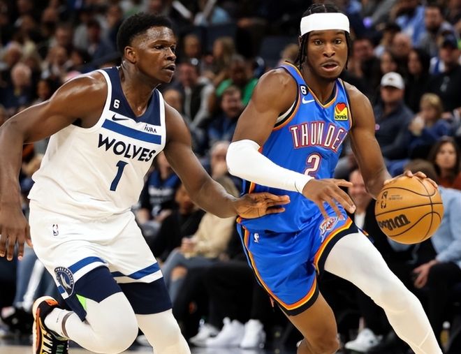 政府的全面 政府的全面